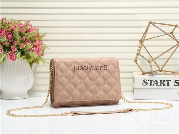 2022 designers classic clutch women's bag becky zipper handbag chain single shoulder bag handbags 22cm
2022 designers classic clutch women's bag becky zipper handbag chain single shoulder bag handbags 22cm
