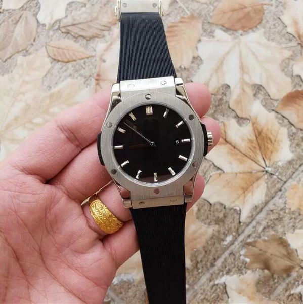 aaa quality sport rubber belt automatic watch auto date men and women mechanical movement fashion sports watches, Slivery;brown
aaa quality sport rubber belt automatic watch auto date men and women mechanical movement fashion sports watches, Slivery;brown