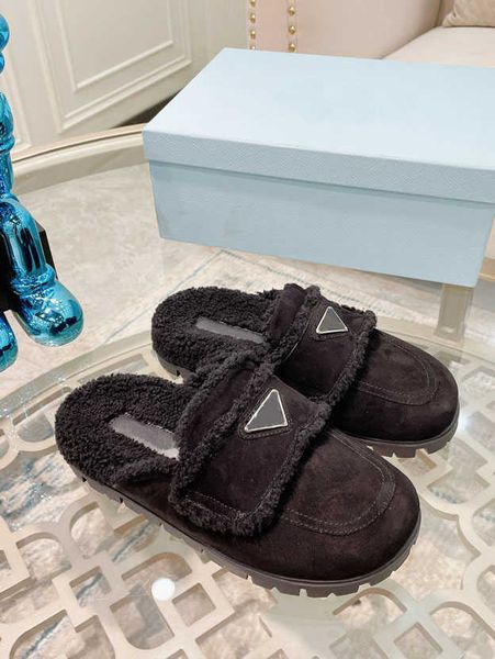 winter plush slippers slide sandals australian soft house hoes fur lady 35-40, Black
winter plush slippers slide sandals australian soft house hoes fur lady 35-40, Black