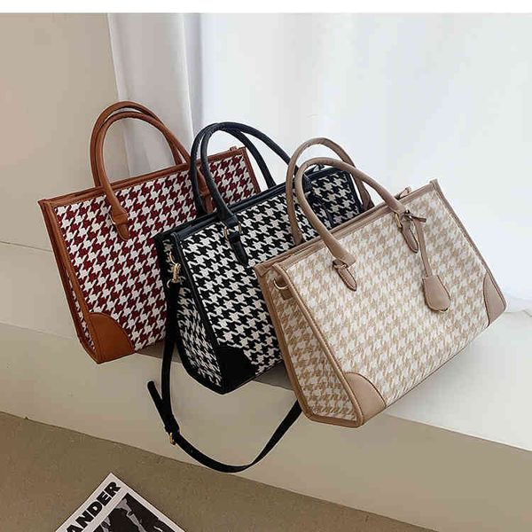 2022 trendy fashion design ladies bags factory direct clothing 2022 simple women's new high-capacity shoulder portable
2022 trendy fashion design ladies bags factory direct clothing 2022 simple women's new high-capacity shoulder portable