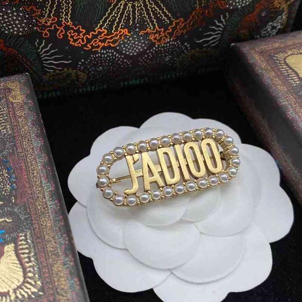 factory outlet pearl letter brooch hairpin side clip temperament simple niche high-grade hair accessories women, Gray
factory outlet pearl letter brooch hairpin side clip temperament simple niche high-grade hair accessories women, Gray