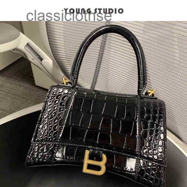 handbags designer balencaigass b home bag hourglasss leather crocodile mini xs high version b-word magnetic buckle single shoulder cz
handbags designer balencaigass b home bag hourglasss leather crocodile mini xs high version b-word magnetic buckle single shoulder cz