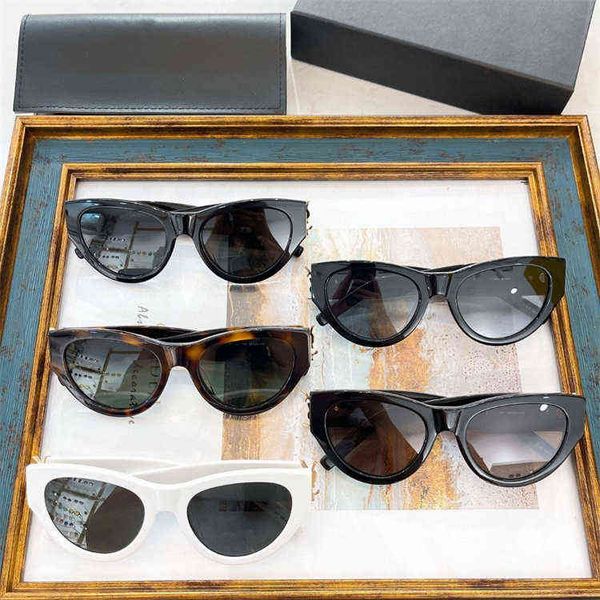 22 cat's eye sunglasses fashion personalized luxury eyewear vintage eyeglasses fashion, White;black
22 cat's eye sunglasses fashion personalized luxury eyewear vintage eyeglasses fashion, White;black