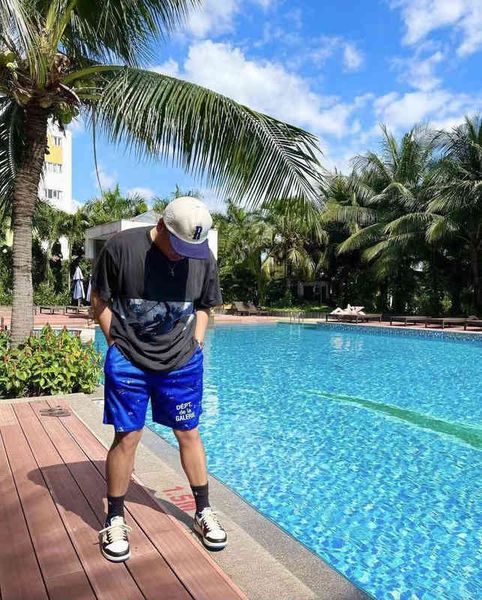 men's fashion trend new personality casual brand shorts wholesale and women's paint speckled vintage beach pants, White;black
men's fashion trend new personality casual brand shorts wholesale and women's paint speckled vintage beach pants, White;black