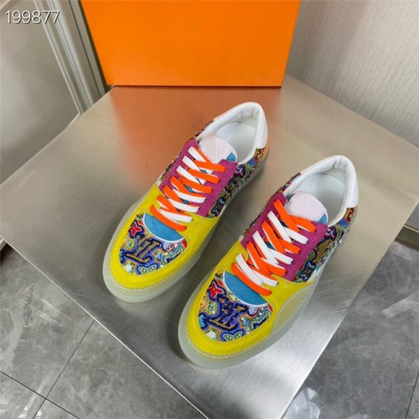 low trendy shoes boots versatile sports leisure and fashion men sneaker splicing contrast lace up flat running shoes with original box, Black
low trendy shoes boots versatile sports leisure and fashion men sneaker splicing contrast lace up flat running shoes with original box, Black