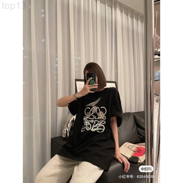 women's t-shirt designer chaopai 22ss spring and summer new plant specimen pattern embroidery light gram heavy cotton plain knit round, White
women's t-shirt designer chaopai 22ss spring and summer new plant specimen pattern embroidery light gram heavy cotton plain knit round, White