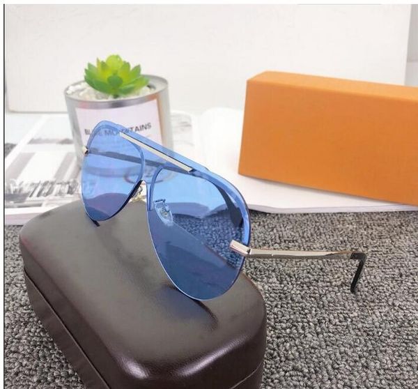 2021 designer luxury sunglasses with box of stylish polarized glasses for men and women uv400.5aaaaa.02, White;black
2021 designer luxury sunglasses with box of stylish polarized glasses for men and women uv400.5aaaaa.02, White;black
