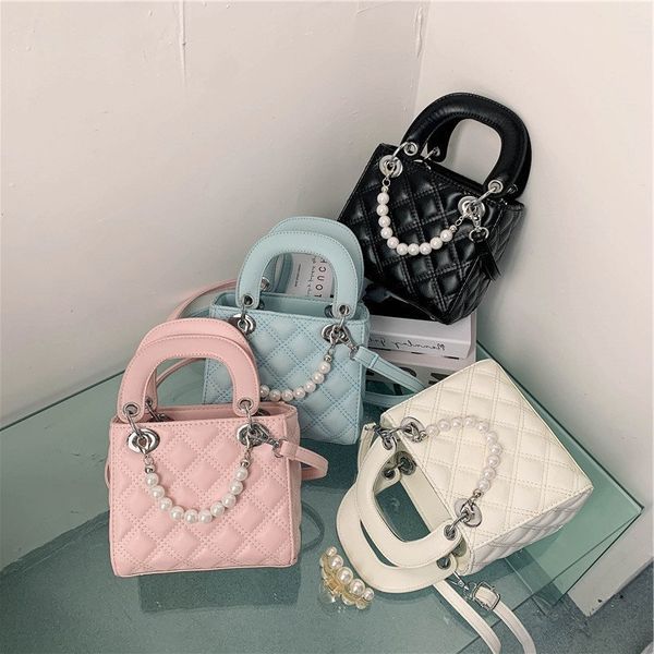 small bag pearl diamond lattice embroidered thread single shoulder messenger women's crossbody bags wholesale female handbags
small bag pearl diamond lattice embroidered thread single shoulder messenger women's crossbody bags wholesale female handbags