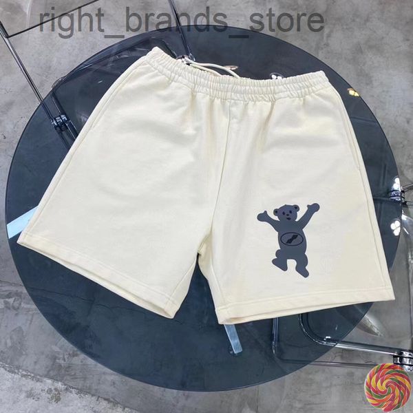 summer new welldone shorts print bear men's and women's five-point short pants w220806, White;black
summer new welldone shorts print bear men's and women's five-point short pants w220806, White;black