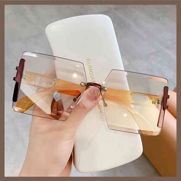 sunglass sunglasses 2022 style fashion metal large frame sunglasses personalized hollow out trend, White;black
sunglass sunglasses 2022 style fashion metal large frame sunglasses personalized hollow out trend, White;black