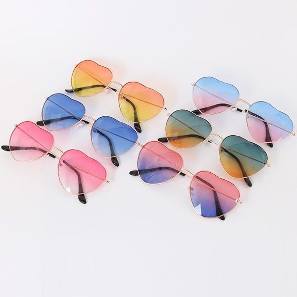classics wholesale metal frame love peach heart-shaped fashion sunglass women polarized fashion design ladies sun glasses, White;black
classics wholesale metal frame love peach heart-shaped fashion sunglass women polarized fashion design ladies sun glasses, White;black