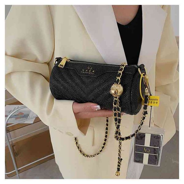 popular pen holder bag for women 2022 new korean fashion women's trend underarm foreign chain shoulder designer bags
popular pen holder bag for women 2022 new korean fashion women's trend underarm foreign chain shoulder designer bags
