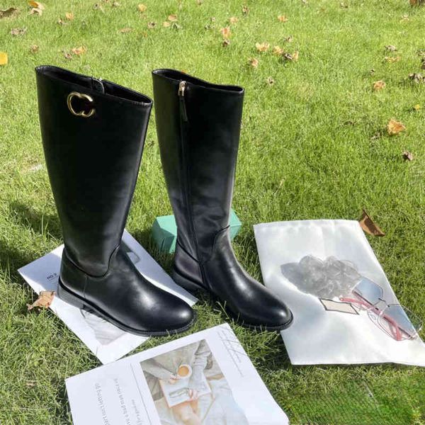 wind 2022 autumn and winter leather round head high side zipper low heel flat bottomed women's knight boots, Black
wind 2022 autumn and winter leather round head high side zipper low heel flat bottomed women's knight boots, Black