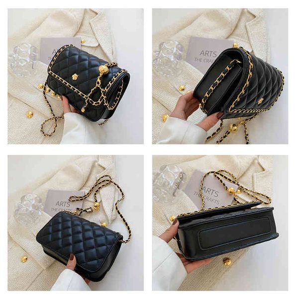 2022 spring sheepskin small lattice embroidery thread chain shoulder women's casual handbag trend vintage crossbody bag
2022 spring sheepskin small lattice embroidery thread chain shoulder women's casual handbag trend vintage crossbody bag