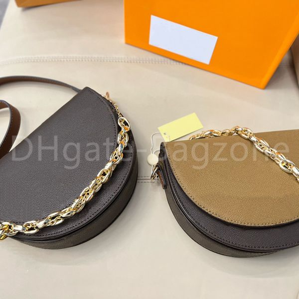 designer womens fashion shoulder bag two color stitching half round bag can be carried chain letter printing with pendant exquisite and comp
designer womens fashion shoulder bag two color stitching half round bag can be carried chain letter printing with pendant exquisite and comp