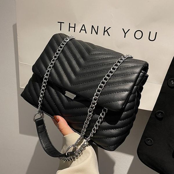 evening bags retro chain designer small pu leather crossbody for women 2022 winter women's trend luxury handbags cross body bag
evening bags retro chain designer small pu leather crossbody for women 2022 winter women's trend luxury handbags cross body bag