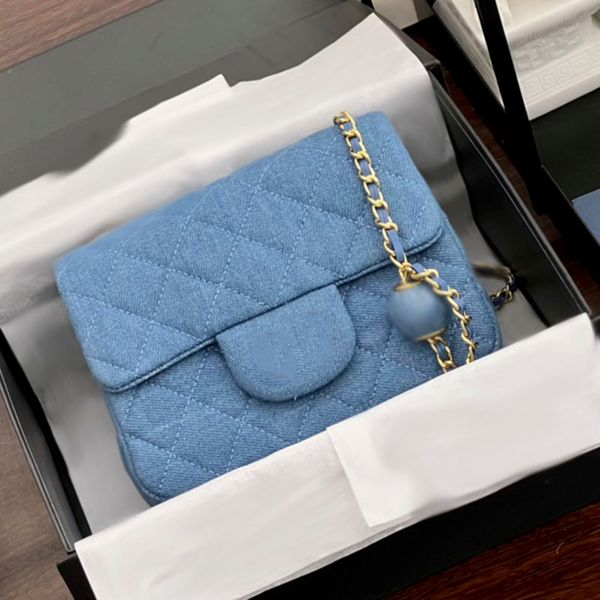 ladies flap mini designer bags solid color denim crossbody bags classic handbags small gold ball adjuster luxury diamond quilting shoulder, Red;black
ladies flap mini designer bags solid color denim crossbody bags classic handbags small gold ball adjuster luxury diamond quilting shoulder, Red;black