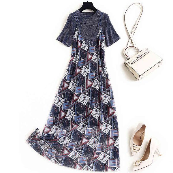 casual dresses daily order counter label cutting mall foreign trade big brand tail goods export summer leisure t-shirt mesh sling dress fema, Black;gray
casual dresses daily order counter label cutting mall foreign trade big brand tail goods export summer leisure t-shirt mesh sling dress fema, Black;gray
