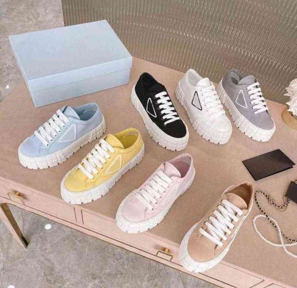 2022 womens nylon casual shoes gabardine classic designer sneakers brand wheel lady stylist trainers fashion platform solid heighten
2022 womens nylon casual shoes gabardine classic designer sneakers brand wheel lady stylist trainers fashion platform solid heighten