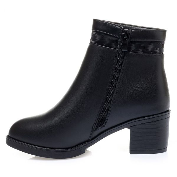 women winter boots non-slip 2022 genuine leather fashion wool warm women ankle boots large size high heels shoes boots, Black
women winter boots non-slip 2022 genuine leather fashion wool warm women ankle boots large size high heels shoes boots, Black