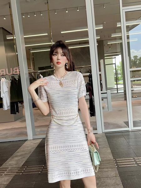 chan 2022 new spring autumn fashion logo knitted dress summer women's striped hollow mini skirt clothing valentine's day birthday, White;black
chan 2022 new spring autumn fashion logo knitted dress summer women's striped hollow mini skirt clothing valentine's day birthday, White;black
