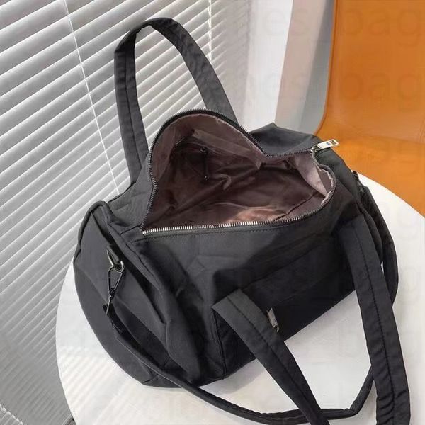 lu yoga bag high-quality luxury brand-name handbag female wet waterproof large-capacity storage 25l capacity messenger bag with brand logo
lu yoga bag high-quality luxury brand-name handbag female wet waterproof large-capacity storage 25l capacity messenger bag with brand logo