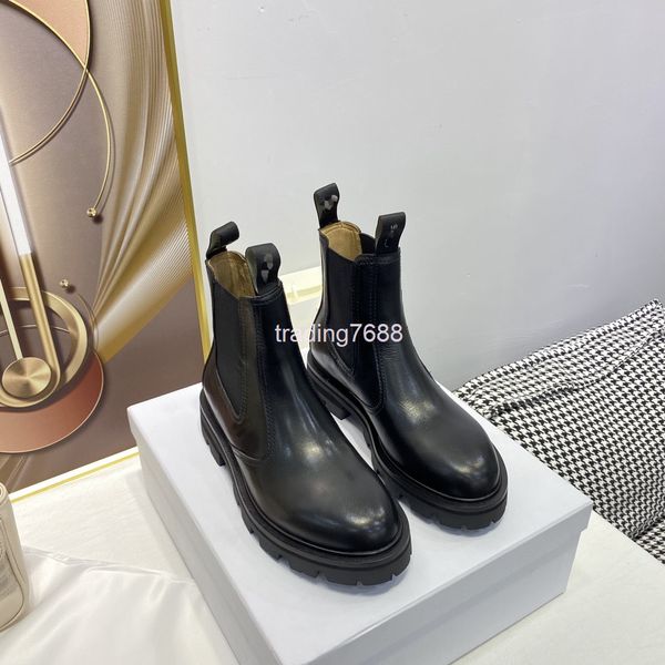 boots martin boots women's autumn winter elastic sleeve short locomotive trend british style handsome fashion shoes, Black
boots martin boots women's autumn winter elastic sleeve short locomotive trend british style handsome fashion shoes, Black