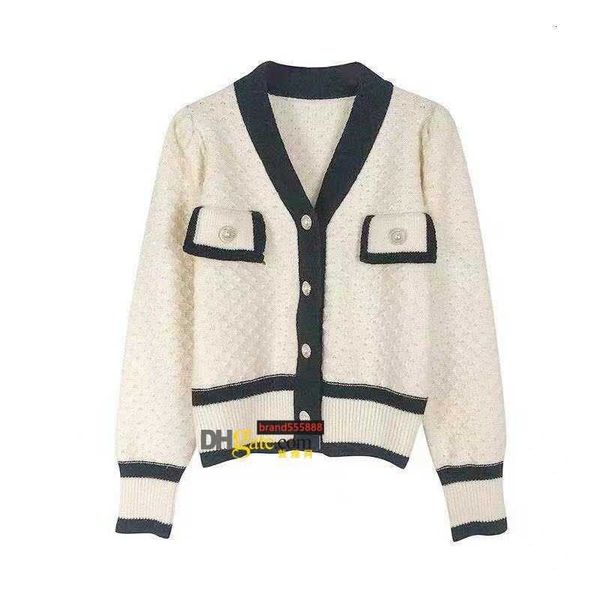 womens sweater cardigan knitted fashion classic designer embroidery print casual v-neck women clothing sweaters vintage pure color, White;black
womens sweater cardigan knitted fashion classic designer embroidery print casual v-neck women clothing sweaters vintage pure color, White;black