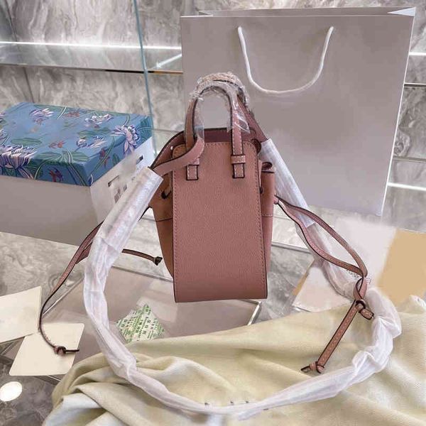 crossbody bags women's leather wallet brand designer handbag pure color shoulder simple atmosphere messenger women purses 1026
crossbody bags women's leather wallet brand designer handbag pure color shoulder simple atmosphere messenger women purses 1026