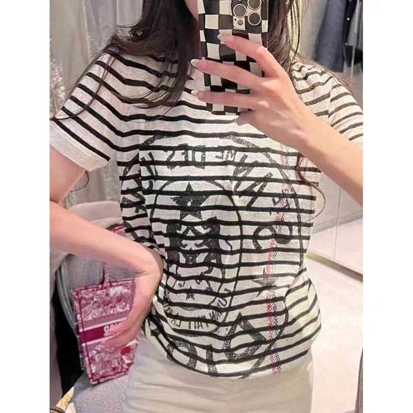 women's t-shirt d family short sleeved ss spring and summer round neck graffiti art printing t-shirt versatile linen cotton blouse fema, White
women's t-shirt d family short sleeved ss spring and summer round neck graffiti art printing t-shirt versatile linen cotton blouse fema, White