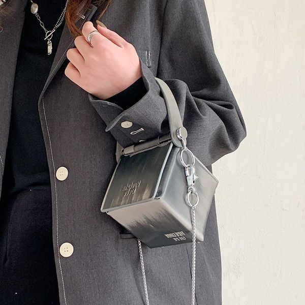 evening bags mini laser pvc box shape kawaii tote short handle 2022 in trendy women's designer handbags shoulder crossbody 
evening bags mini laser pvc box shape kawaii tote short handle 2022 in trendy women's designer handbags shoulder crossbody