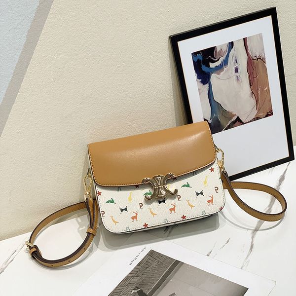 designer bags high sense triumphal arch letter female 2022 new fashion leather small square one shoulder messenger bag
designer bags high sense triumphal arch letter female 2022 new fashion leather small square one shoulder messenger bag