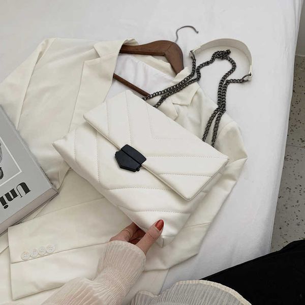 womens shoulder bag pu sac leather brand designer women straddle bag handbag metal chain girl purse versatile luxury bags
womens shoulder bag pu sac leather brand designer women straddle bag handbag metal chain girl purse versatile luxury bags