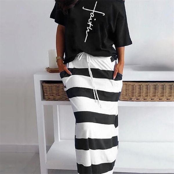 black white stripes t shirt & striped skirt set 2020 new women 2 piece set loungewear casual women suit homewear t200707
black white stripes t shirt & striped skirt set 2020 new women 2 piece set loungewear casual women suit homewear t200707