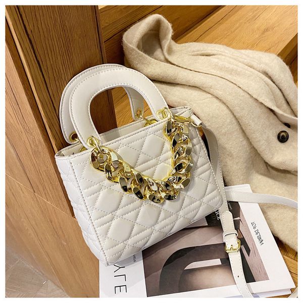 designer bags single shoulder bag women's 2022 summer new thick chain hand-held princess diana fashionable and versatile cross small
designer bags single shoulder bag women's 2022 summer new thick chain hand-held princess diana fashionable and versatile cross small