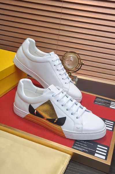 new 2022 men fashion designer sports sneakers male genuine leather business brand casual trainers walking flat shoes size 38-45, Red;white
new 2022 men fashion designer sports sneakers male genuine leather business brand casual trainers walking flat shoes size 38-45, Red;white