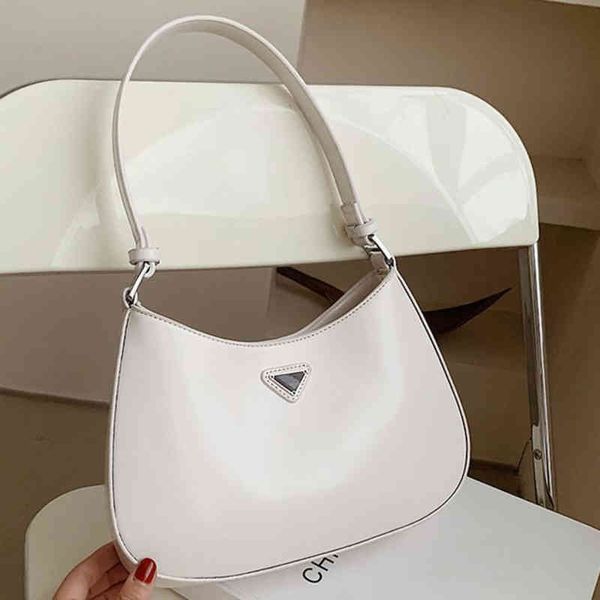 triangle standard bag women's new fashion medieval armpit french stick one shoulder hand purse outlet
triangle standard bag women's new fashion medieval armpit french stick one shoulder hand purse outlet