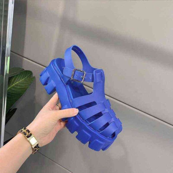 brand design women sandals platform ladies shoes women buckle strap 2022 summer fashion designer female sandals sandalias mujer y220607, Black
brand design women sandals platform ladies shoes women buckle strap 2022 summer fashion designer female sandals sandalias mujer y220607, Black