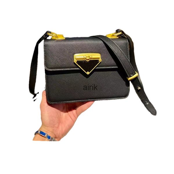 prad luxury designers women mobile phone bags 20x15cm sheepskin original hardware handbag messenger shoulder crossbody wallet gift tote
prad luxury designers women mobile phone bags 20x15cm sheepskin original hardware handbag messenger shoulder crossbody wallet gift tote