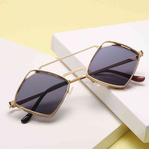 sunglasses steampunk men's hollow diamond frame sunglasses fashion mz8t, White;black
sunglasses steampunk men's hollow diamond frame sunglasses fashion mz8t, White;black
