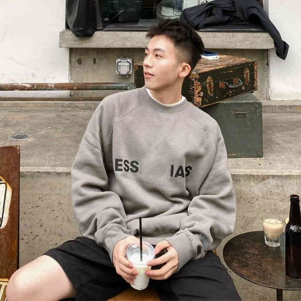 2022e fashion brand men's and women's sweater factory direct sales street ess round neck plush tide autumn winter letter loose top, Black
2022e fashion brand men's and women's sweater factory direct sales street ess round neck plush tide autumn winter letter loose top, Black