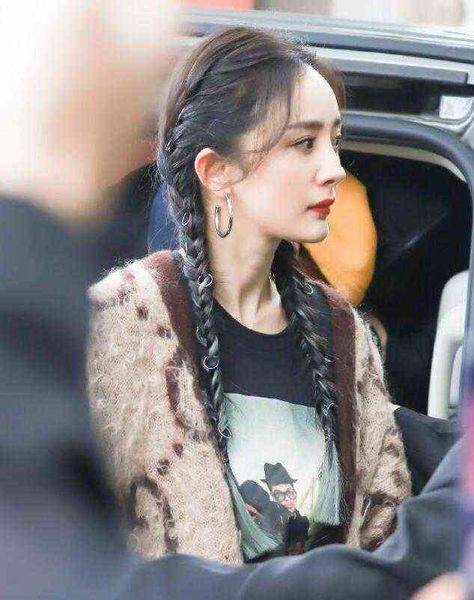 fashion-2022 women designer sweaters winter cardigan fashion pullover knit sweater lady pullover sweatshirts womens clothing, White;black
fashion-2022 women designer sweaters winter cardigan fashion pullover knit sweater lady pullover sweatshirts womens clothing, White;black