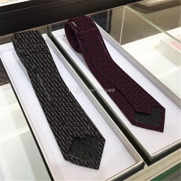Classic Letter Jacquard Neck Tie 100% Silk Men Neckwear Cravattino Wedding Business Male Designer Krawatte With Box
Classic Letter Jacquard Neck Tie 100% Silk Men Neckwear Cravattino Wedding Business Male Designer Krawatte With Box