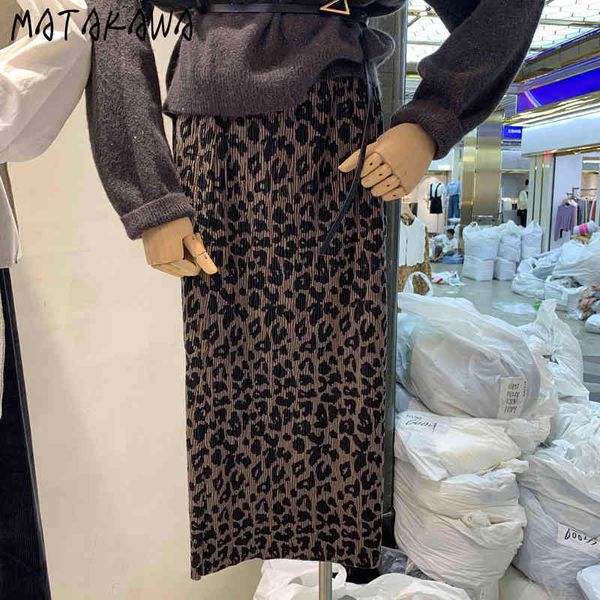 korea autumn and winter elastic waist woman skirts flocking leopard print loose simple slit halflength skirt 210506, Black
korea autumn and winter elastic waist woman skirts flocking leopard print loose simple slit halflength skirt 210506, Black