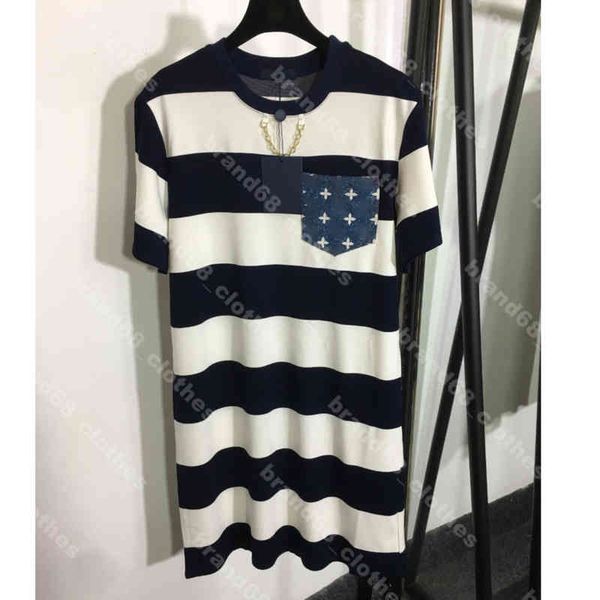 22ss women print dresses shirts stretch slim fit short sleeves party dress stripes pullover sports skirts logo louisclothes brand designer, Black;gray
22ss women print dresses shirts stretch slim fit short sleeves party dress stripes pullover sports skirts logo louisclothes brand designer, Black;gray