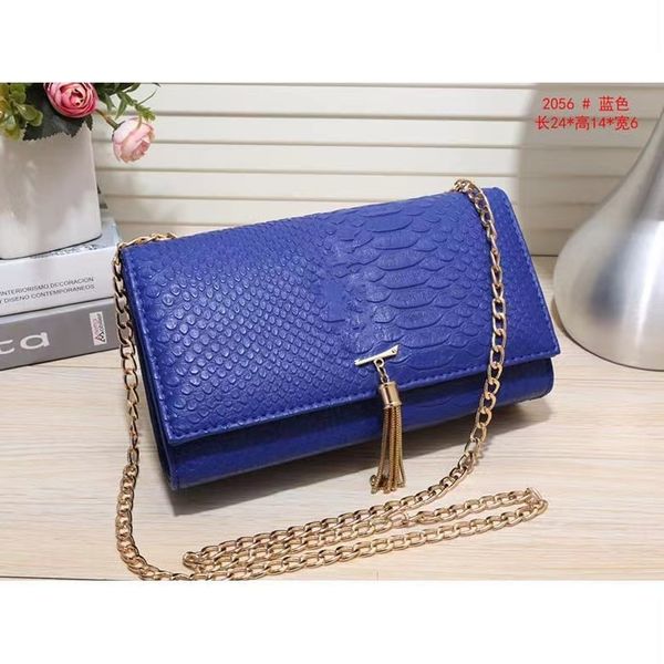 fashion women luxurys famous bags classical designer messenger lady cross body handbag female tote satchel designers bag womens crossbody ho
fashion women luxurys famous bags classical designer messenger lady cross body handbag female tote satchel designers bag womens crossbody ho