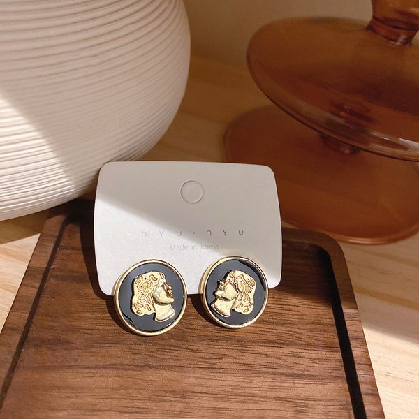 925 silver needle retro simple geometric round portrait stud earrings korean dongdaemun beautiful fashion earrings earrings for women, Golden
925 silver needle retro simple geometric round portrait stud earrings korean dongdaemun beautiful fashion earrings earrings for women, Golden