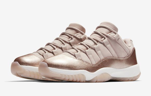 mens jumpman 11 xi low wmns rose/gold basketball shoes sports sneakers real leather color rose gold metallic patent size 36-47 available
mens jumpman 11 xi low wmns rose/gold basketball shoes sports sneakers real leather color rose gold metallic patent size 36-47 available