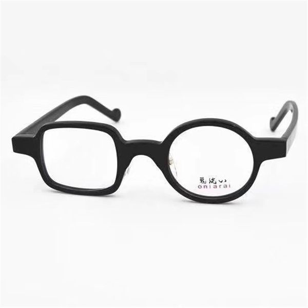 on-2531 optical eyeglasses for men women retro style anti-blue light lens plate round and square full frame with box, White;black
on-2531 optical eyeglasses for men women retro style anti-blue light lens plate round and square full frame with box, White;black