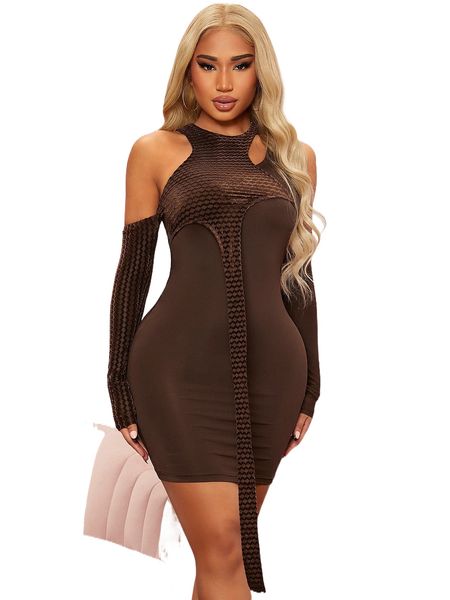 sxy peekaboo front cold shoulder 2 in 1 textured panel velvet dress m60d#, Black;gray
sxy peekaboo front cold shoulder 2 in 1 textured panel velvet dress m60d#, Black;gray